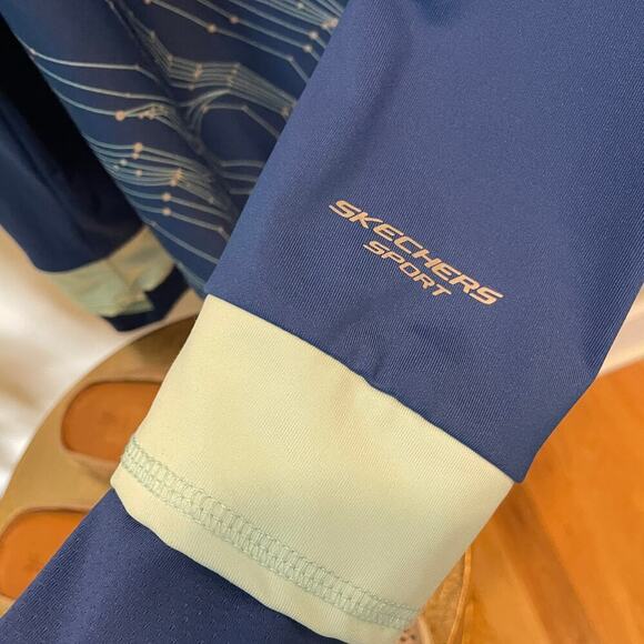 Skechers Sport Long-Sleeve Athletic Top | Blue/Light Blue Pattern, Size S, NWOT - Picture 5 of 8